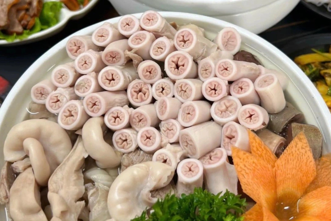 Tiến sĩ Việt tại Mỹ cảnh báo về lòng xe điếu: Nguyên nhân và nguy cơ sức khỏe