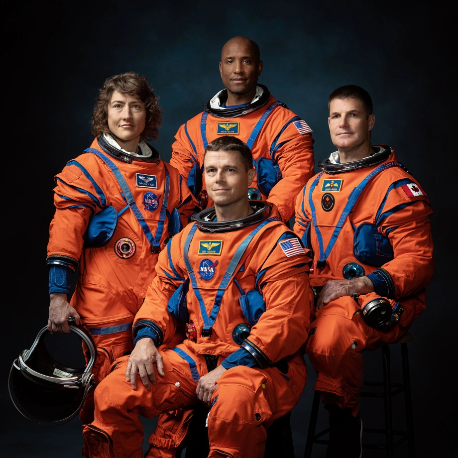 NASA: Phi Hành Gia Vũ Trụ Đối Mặt 16 Lần Thay Đổi Sáng Tối Mỗi Ngày, Ảnh Hưởng Sức Khỏe Tinh Thần và Thể Chất